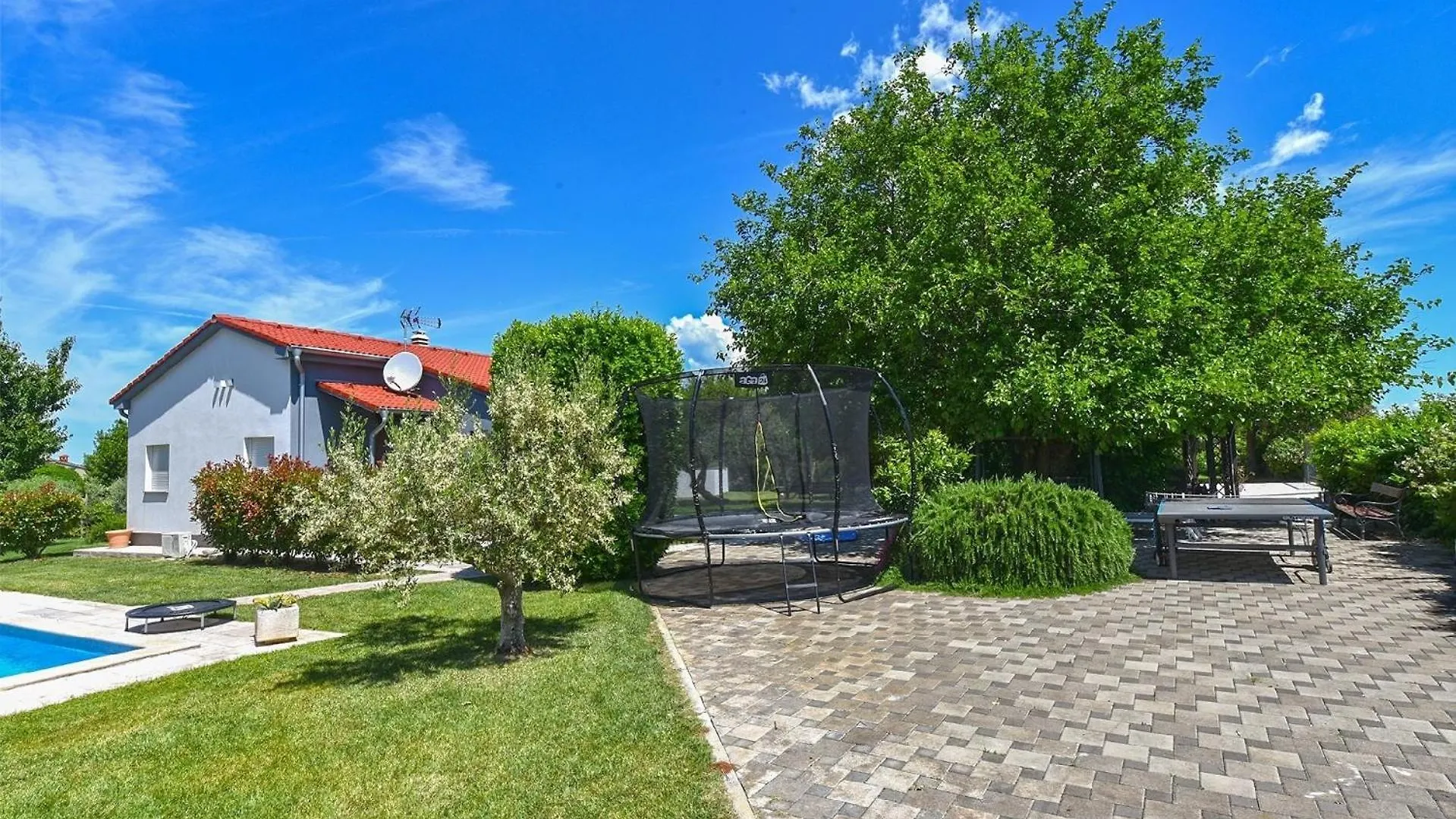 Ferienhaus Mit Privatpool Fuer 6 Personen Ca 85 Qm In Pula, Istrien Istrische Riviera
